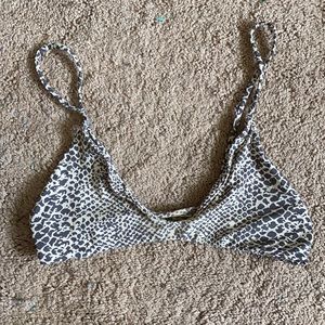 Acacia snakeskin top